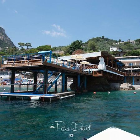 Lo Scoglio Hotel Marina del Cantone Exterior photo